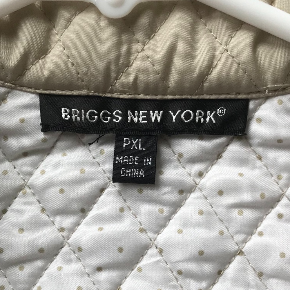 Quilted Light-weight Jacket - Picture 2 of 7
